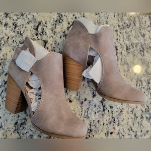 Fergalicious Doe Palmer Booties